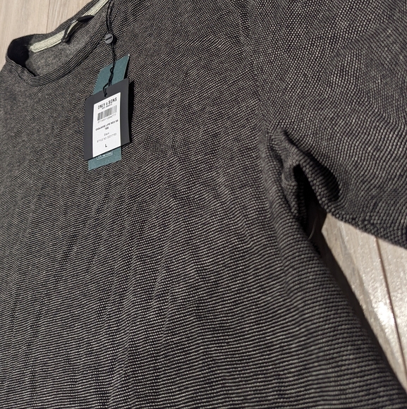 Dotted T-shirt - Picture 3 of 6